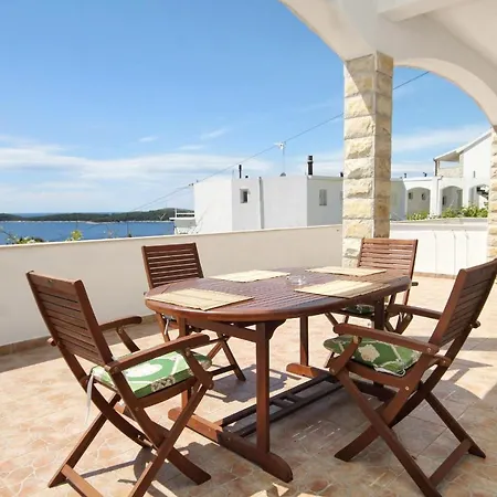 With A Parking Space Hvar - 5719 Apartamento Hvar Town