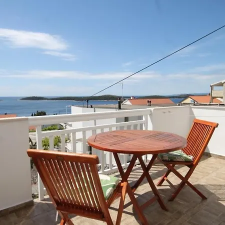 With A Parking Space Hvar - 5719 Apartman Hvar Town