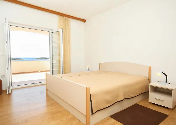 With A Parking Space Hvar - 5719 Апартаменты