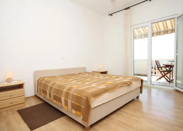 With A Parking Space Hvar - 5719 Апартаменты