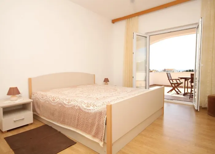 Апартаменты With A Parking Space Hvar - 5719 *